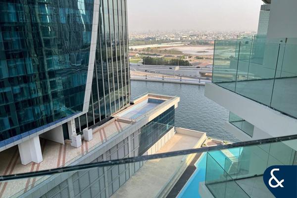 Canal View | Modern | Large Terrace